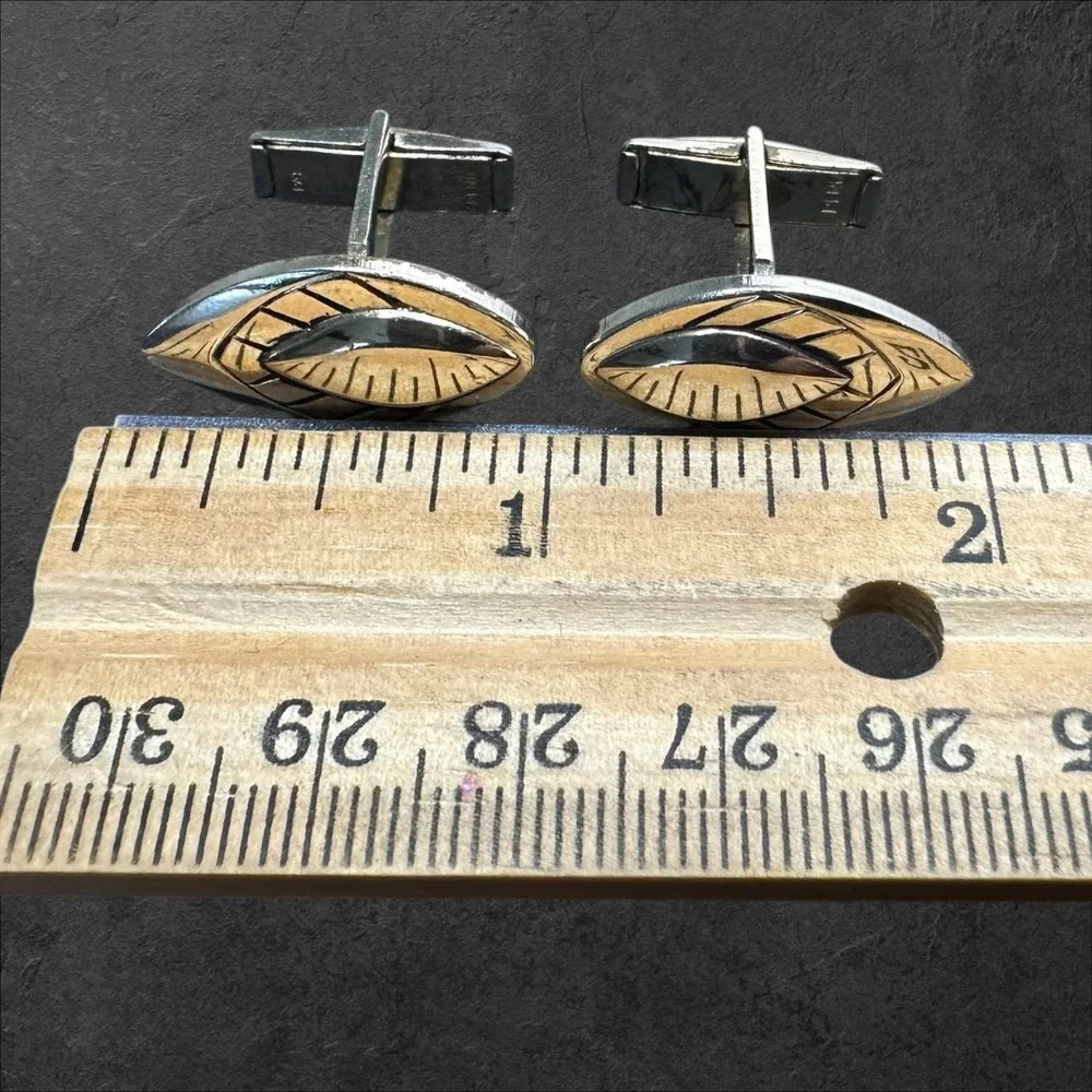 Unbranded vintage cufflinks
